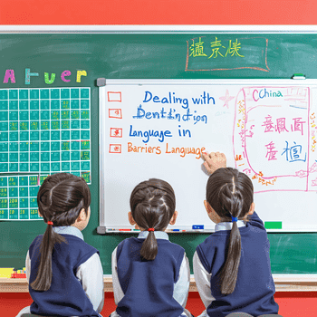 🗣️ Dealing with Language Barriers in Schools as an Expat in China
